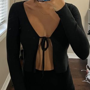 M Boutique tie top